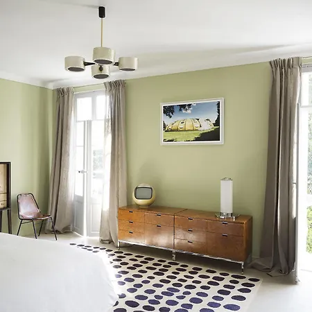 Mas De Lafeuillade Bed and Breakfast 2*